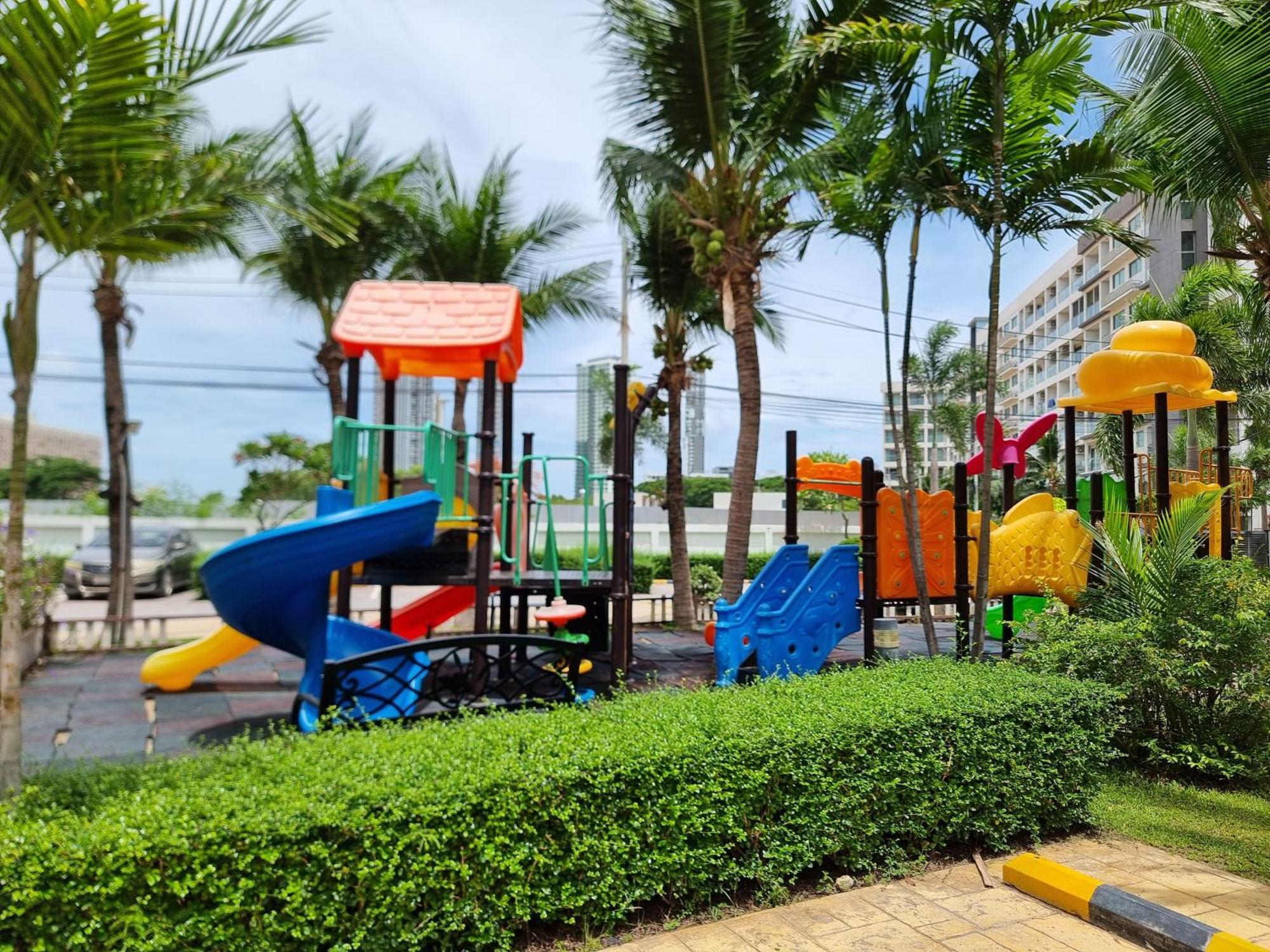Laguna Beach Condo Resort 3 Maldives Pattaya: Pool View Retreat Jomtien Beach Exterior photo