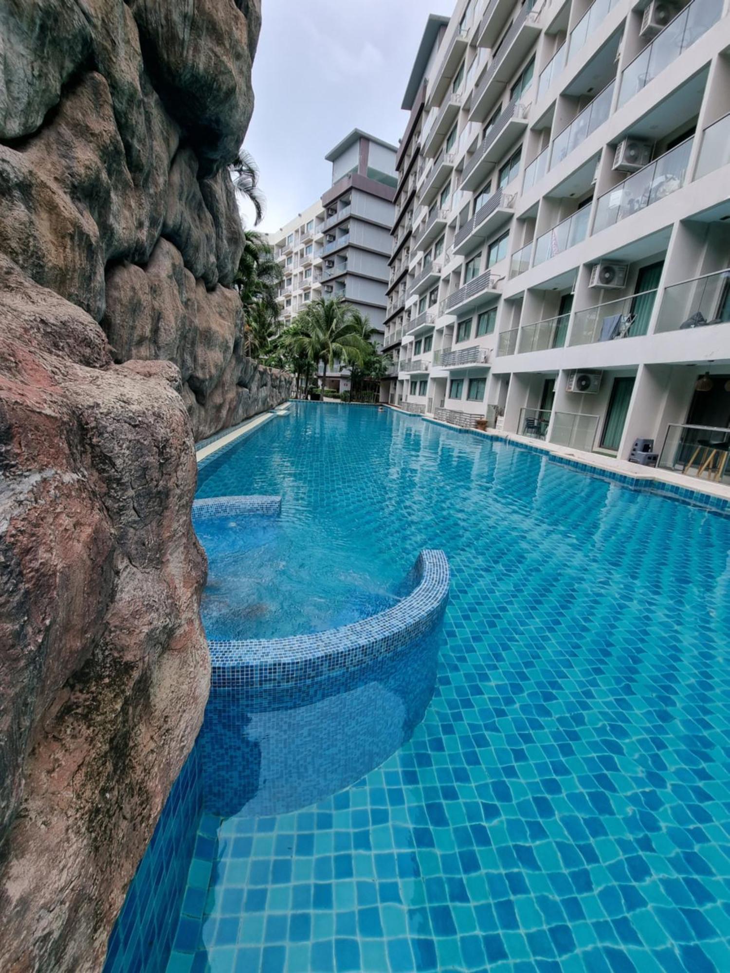 Laguna Beach Condo Resort 3 Maldives Pattaya: Pool View Retreat Jomtien Beach Exterior photo