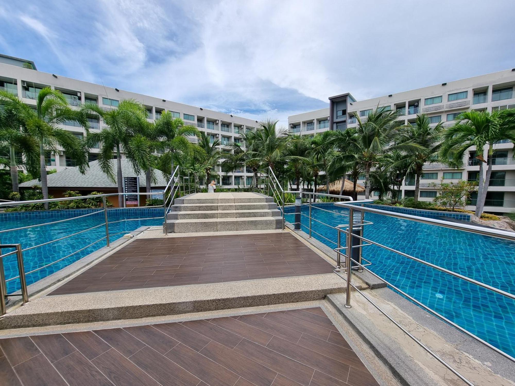 Laguna Beach Condo Resort 3 Maldives Pattaya: Pool View Retreat Jomtien Beach Exterior photo